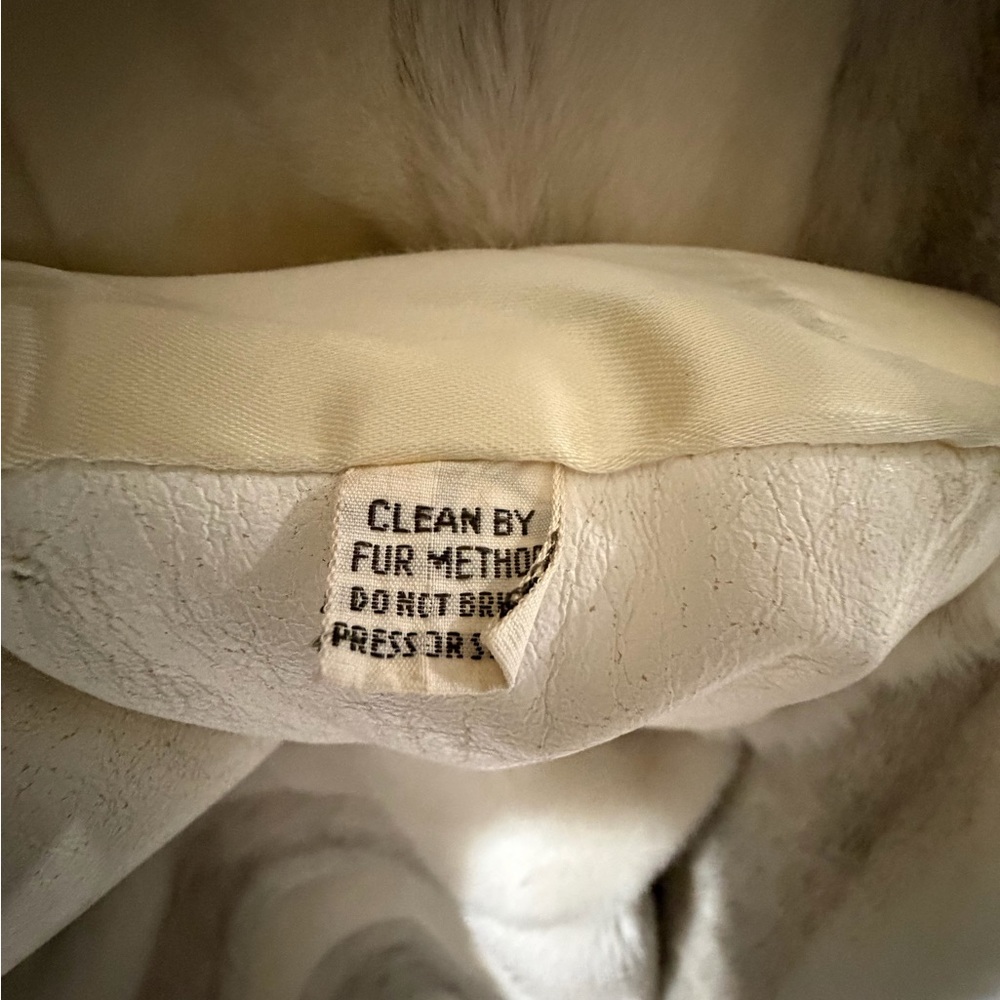Vintage Fur Coat Elegant Cream Size Womens Med 20th Century 70s - Picture 7 of 9